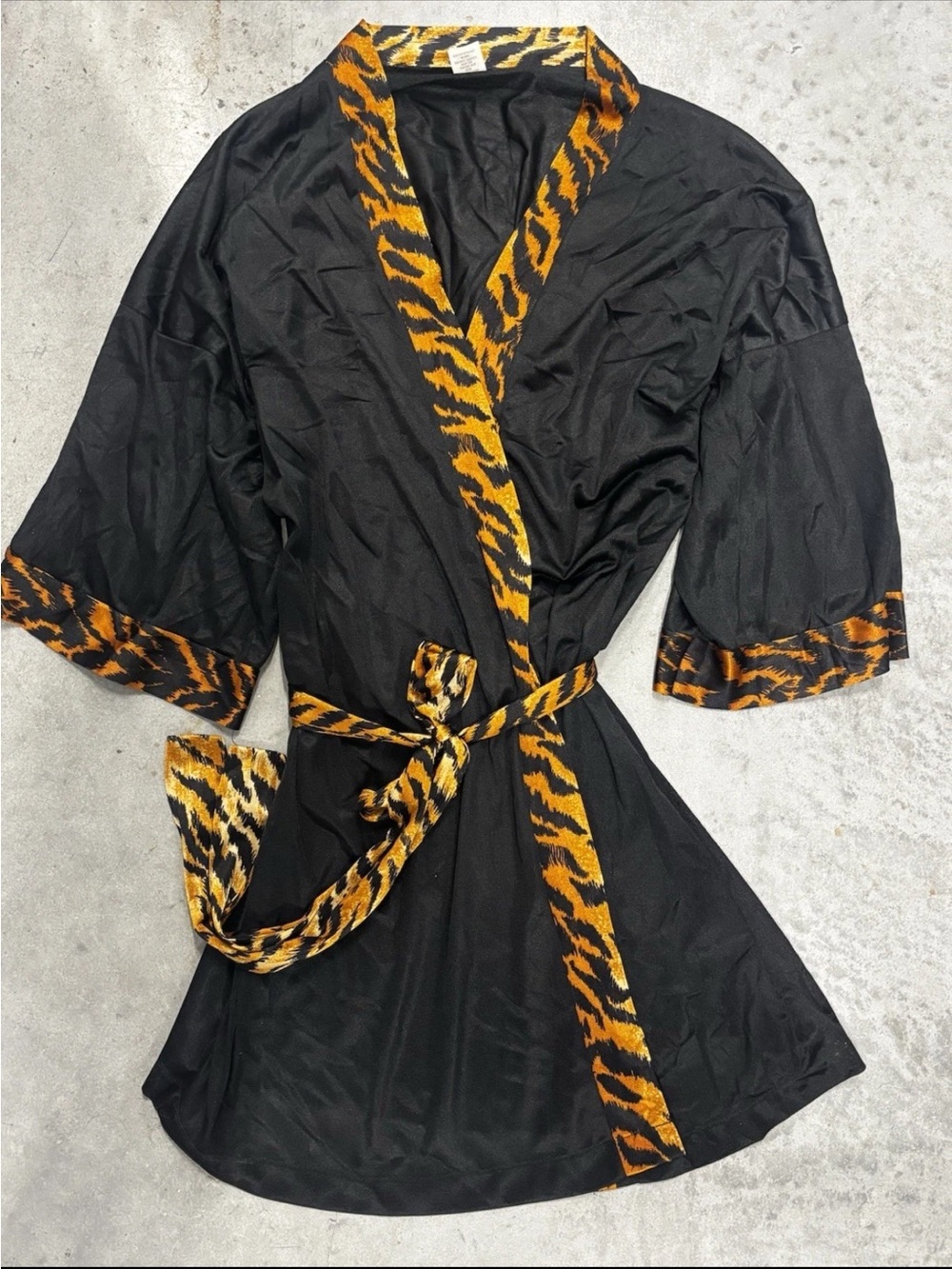 VTG Frederick's of Hollywood Tiger Stripe Kimono Robe Black Orange Satin 90s Y2K